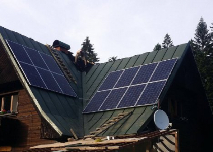 Fotovoltaická elektrárna VOLTA ON 3,71 kWp s přebytky energie do vody, okres Ružomberok, SLOVENSKO