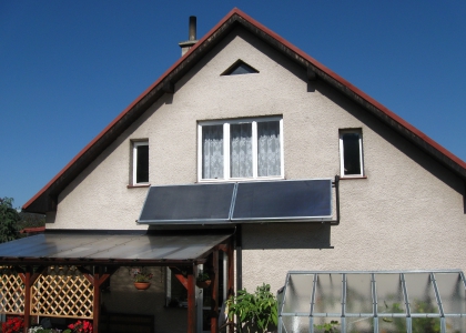 Solární kolektory TWI Sun Wing T4 - atypická instalace.